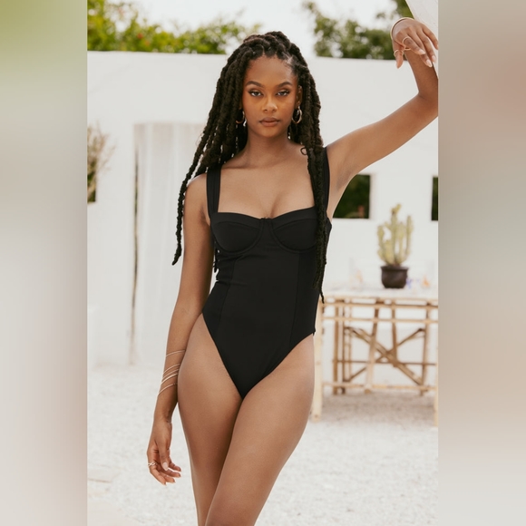 POPFLEX Other - Popflex Boardwalk Bombshell OnePiece